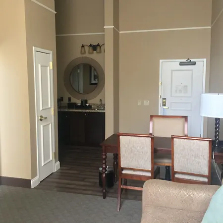 Embassy Suites Savannah Historic District-3