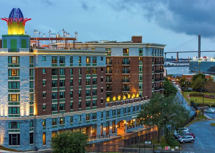 Homewood Suites Savannah Historic District/Riverfront